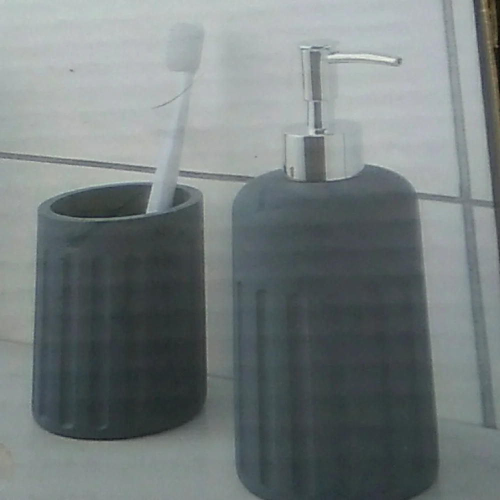 Modern Elements Elite Bath Accessory Set Lux Grey 2 Piece Set